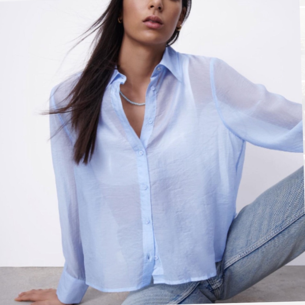 NWOT Zara Baby Blue Long Sleeve Button Down Shirt Size Small
